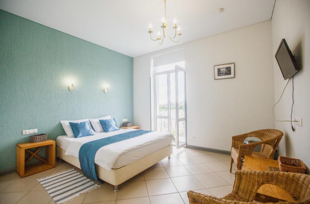 Heliopark Gora Bagrata Hotel Сухуми Екстериор снимка