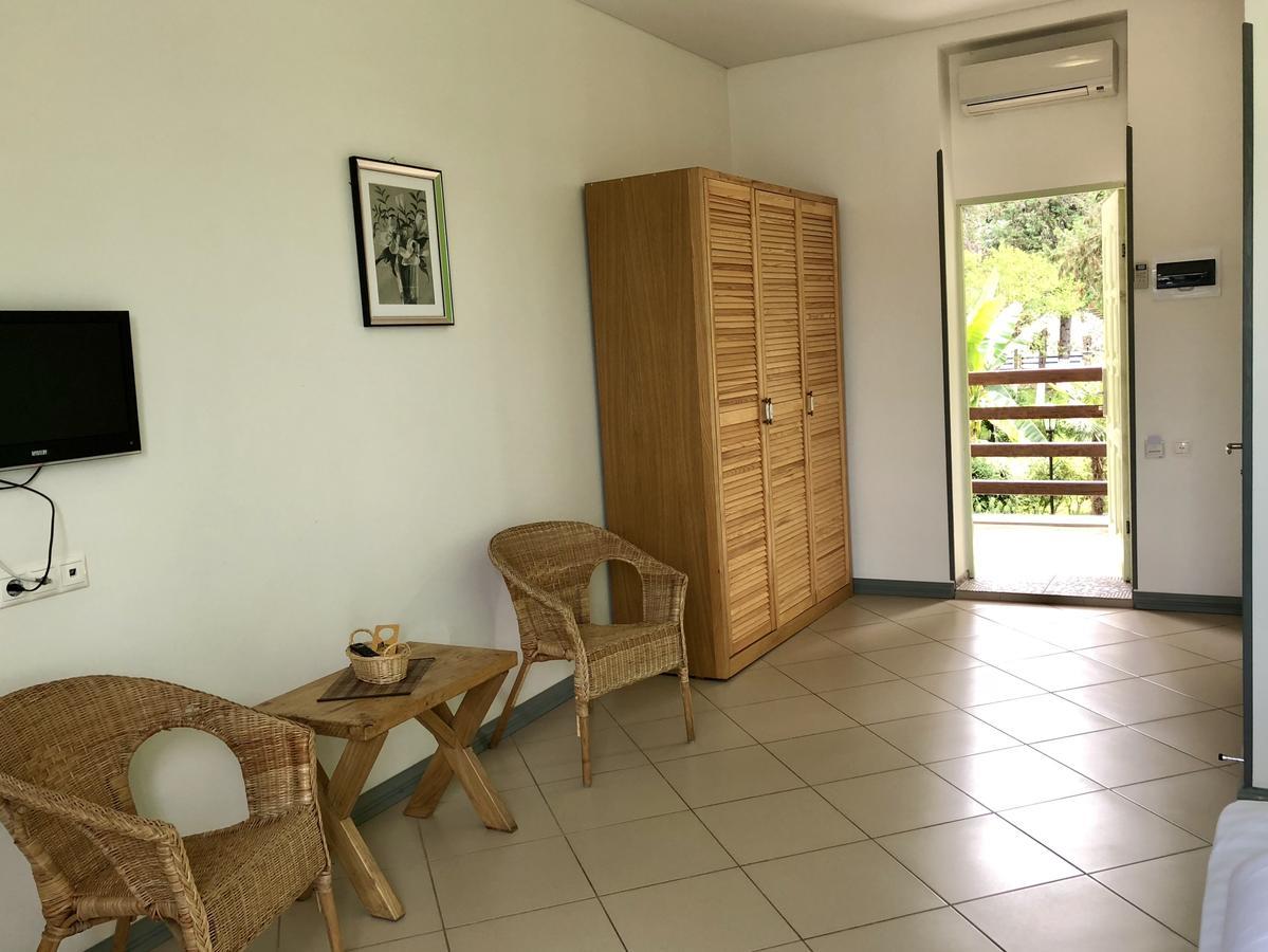 Heliopark Gora Bagrata Hotel Сухуми Екстериор снимка